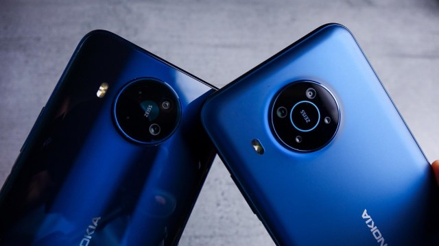 Nokia 8.3 vs Nokia X20